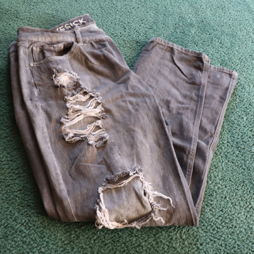 Lovesick plus size gray jeans